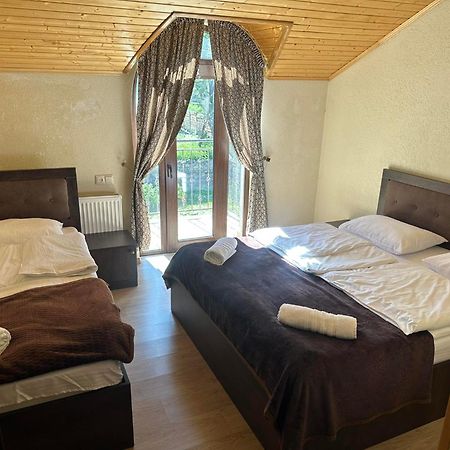 Hotel Iveria Kazbegi Kültér fotó