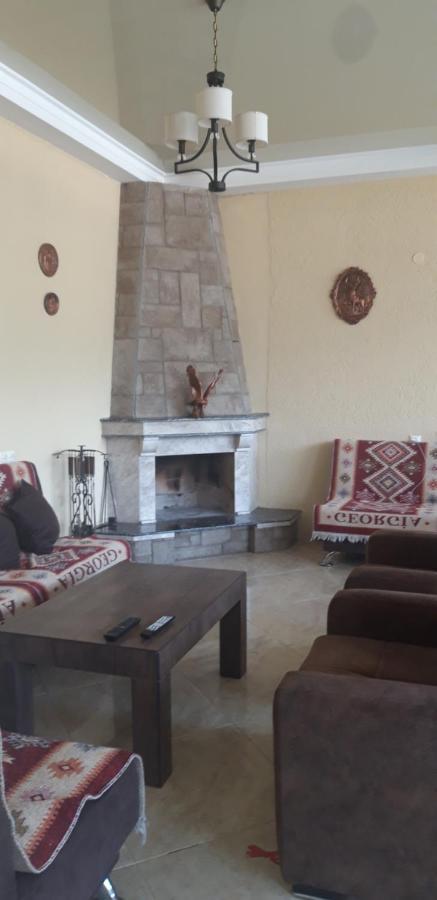 Hotel Iveria Kazbegi Kültér fotó