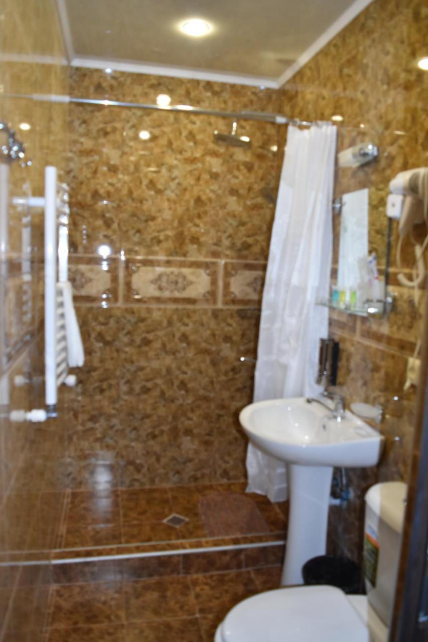Hotel Iveria Kazbegi Kültér fotó