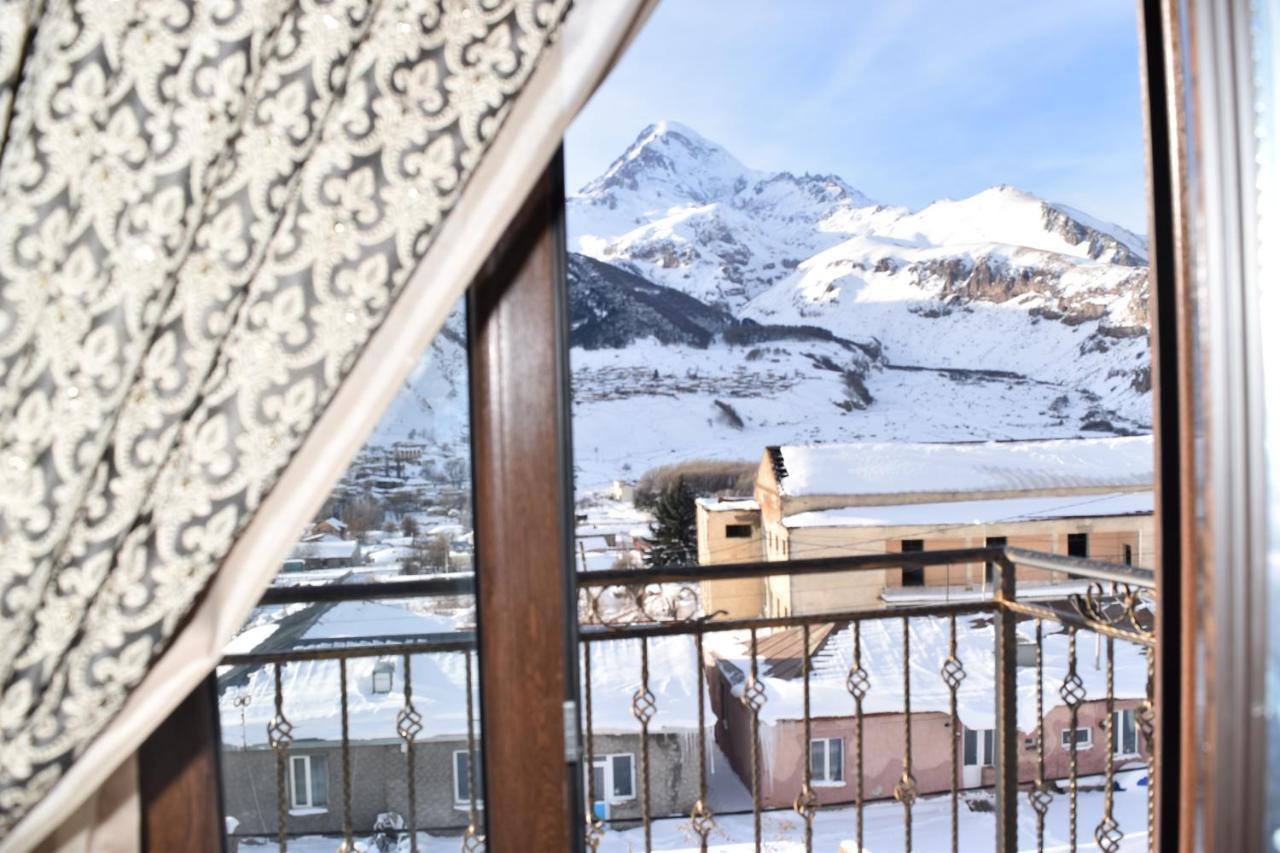 Hotel Iveria Kazbegi Kültér fotó